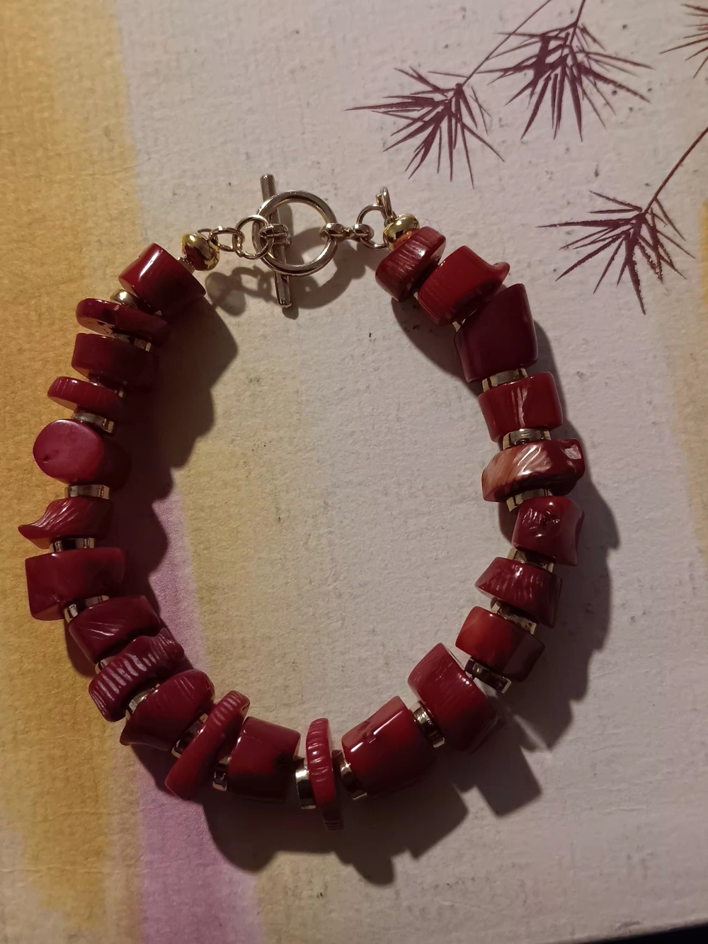 Red Chip Dyed Coral Bead Bracelet with Toggle Clasp - Unbranded